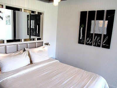 Hotel Le Chateau D'orfeuillette 4*